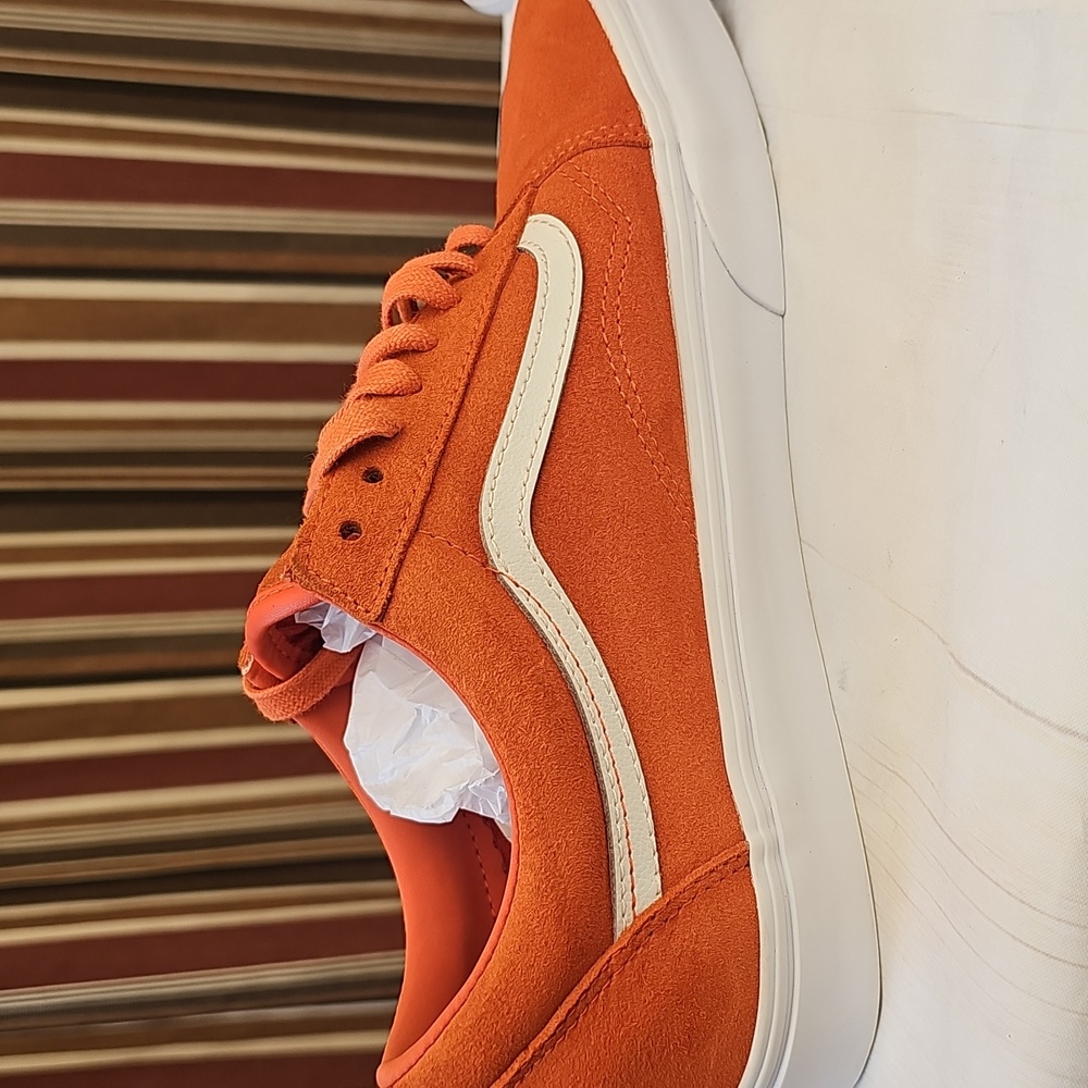 Vans Bold Orange Suede Shoes - Picture 6 of 12